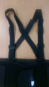 Soporte Lumbar Reflectante de Alta Resistencia con Material de Poliéster y Goma, Lavable - Product Image 3