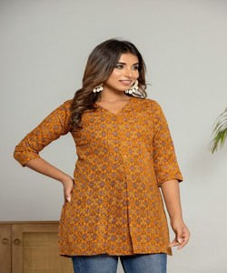 Kurti de Algodón y Rayón con Estampado Digital, Tejido Exclusivo, para Uso Diario, Precio al por Mayor, Prenda Étnica, Color Amarillo - Product Image 1
