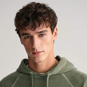 Sudadera con Capucha para Hombre, Color Verde Oliva Sólido, Manga Raglán, Algodón French Terry, Corte Regular Informal, para Otoño - Product Image 5