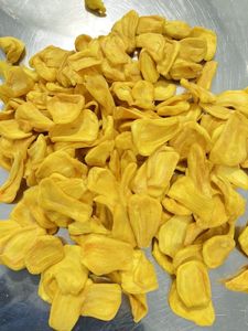 Jackfruit séché croustillant du Vietnam, à base de fruits tropicaux, idéal pour les mélanges de snacks, les garnitures de gâteaux, les applications de pâtisserie et la vente au détail - Product Image 6
