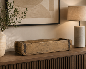 Jardinière vintage en bois avec bande de fer intégrée, plateau de rangement rustique pour la décoration de la ferme, du jardin, de l'entrée ou de la maison - Product Image 4