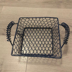 Designer Iron Napkin Basket For Luxury Dining Decor Adding Refined Accent And Functional <b>Table</b> Organization - Product Image 1