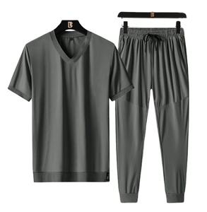 Ensemble de survêtement de sport d'été pour hommes, deux pièces, séchage rapide, antibactérien, en coton et élasthanne, manches courtes, coupe ample, léger - Product Image 2