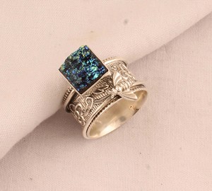 Wholesale 925 Sterling Silver <b>Bee</b> Band Ring Sunshine Druzy Quartz Nature Inspired Minimalist Stackable Ring for Women 2026 - Product Image 1