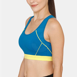 Soutien-gorge de sport haute performance fabriqué au Pakistan, avec technologie d'évacuation de l'humidité et design écoresponsable, logo frontal, idéal pour la course et l'usage quotidien - Product Image 4
