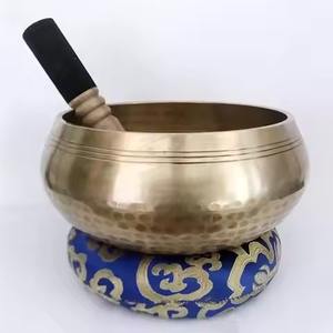 Bol chantant tibétain classique en métal pour la méditation, la thérapie sonore, le yoga, la relaxation et l'usage spirituel - Product Image 5