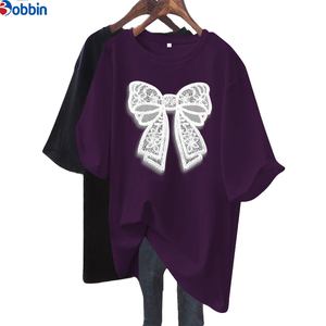 Camiseta Personalizada para Mujer, Estilo Urbano Oversize - Jersey de Algodón Suave con Gráfico de Lazo, Diseño de Hombros Caídos para un Estilo Moderno - Product Image 4