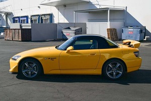 Honda S2000 CR 2008 Usado, ~22,500 Millas, Transmisión Manual de 6 Velocidades, Color Amarillo Perla Rio, Sin Modificaciones - Product Image 2