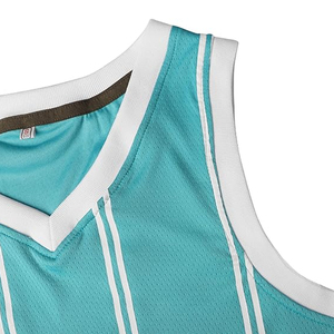 Camiseta de Baloncesto Reversible Personalizada para Hombre, Talla Grande, Malla Transpirable, Secado Rápido, 100% Poliéster, Deportiva - Product Image 4