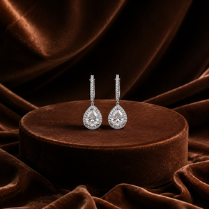 Pendientes de Plata de Ley 925 con Diamantes en Forma de Lágrima, Pendientes Colgantes de Aro con Doble Halo de Moissanita para Mujer, Ideales para Aniversarios y Fiestas - Product Image 1