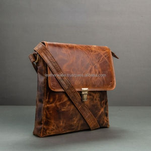 LW Custom 2024 Fashion Sac à bandoulière en cuir de vachette Sac de messager unisexe fabriqué à la main avec bouton de verrouillage Décoration Motif géométrique - Product Image 1