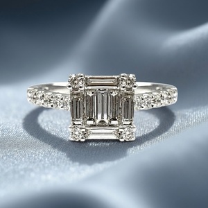 Cute Design Classic Wedding & Party 18k Solid White Gold Round Brilliant Cut Diamond Square Illusion Cluster Ring for Women - Product Image 1