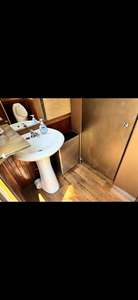 Remolque de Baños Portátiles de 4 Cabinas en Excelentes Condiciones - Product Image 4