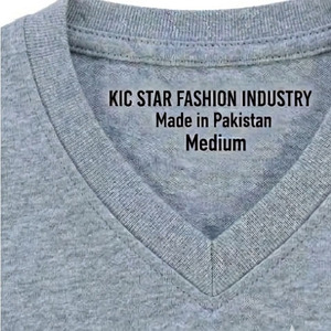 T-shirt col V pour homme, vente en gros, haute qualité, 100% coton, couleur unie, manches courtes, coupe slim, décontracté, fabricant pakistanais - Product Image 2