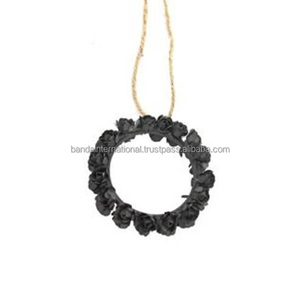 Artículo decorativo colgante de hierro con revestimiento de polvo negro terminado para decoración del hogar y otra decoración navideña - Product Image 1