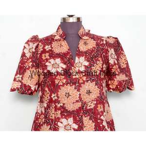 Vestido maxi de algodón lavable, ecológico, con estampado floral bohemio, hecho a mano, de verano, para mujer, de manga corta, estilo playero, fluido y natural. - Product Image 1