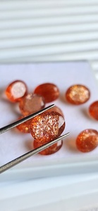 Pierre de soleil naturelle en vrac, vente en gros | Fournisseur en gros de pierres précieuses de qualité AAA+, ovales, 6x8 à 10x12 mm, pour la fabrication de bijoux. - Product Image 2