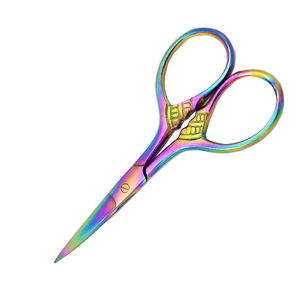 Ciseaux à cuticules en acier inoxydable de couleur arc-en-ciel à lame incurvée et affûtée avec un design élégant pour une utilisation en salon - Product Image 5