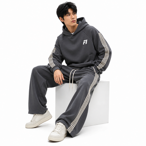 Ensemble de survêtement pour homme, comprenant un sweat à capuche épais oversize et un pantalon de survêtement à jambes larges, style streetwear personnalisé, vente en gros, ensembles USA - Product Image 4