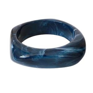 Brazalete Artesanal de Resina Ovalado Negro Marrón, Brazalete Acrílico Hecho a Mano Estilo Tortuga, Joyería de Moda para Mujer, Elegante Accesorio para la Muñeca - Product Image 6