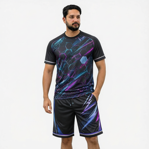 Ensemble chemise et short respirant style lin pour l'été – Conception personnalisée, vêtements légers pour les vacances à la plage et les régions tropicales - Product Image 1