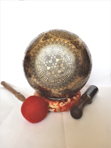 Cuencos de arte especial tibetano hechos a mano para cantar, artesanías de metal, hechos en nepalés, perfectos para la meditación - Product Image 2