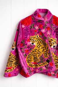 Veste Femme en Velours Rose Brodée Main Motif Tigre, Style Bohème Unique et Artistique, Motif Floral Suzani, Manteau Bohème Tendance pour Femme - Product Image 6