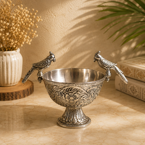 Cuenco Urli de Metal Plateado Antiguo Hecho a Mano en India, Maceta Decorativa Flotante para Flores, Centro de Mesa para Sala de Estar - Product Image 3