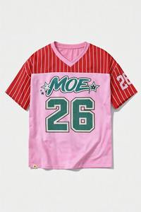 Camiseta de Fútbol Americano Rosa y Roja a Rayas, Estilo Urbano Oversize, Cuello en V, Corte Holgado, Transpirable, Poliéster, Estampado Gráfico - Product Image 6