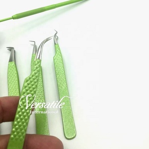 กลิตเตอร์สีเขียวเคลือบสแตนเลสญี่ปุ่นมืออาชีพ90องศาต่อขนตาแหนบที่มีโลโก้ที่กำหนดเอง - Product Image 3