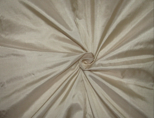 สีเบจแชมเปญ