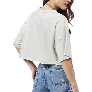 Camiseta Corta Oversize para Mujer, con Estampado Gráfico Personalizado, Estilo Casual Holgado, Top de Algodón, Venta al Por Mayor OEM - Product Image 4