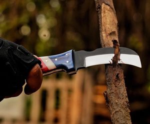 Cuchillo de caza tipo hawkbill de acero inoxidable hecho a mano de grado industrial de BA Enterprises Premium con mango de madera y funda de cuero. - Product Image 3