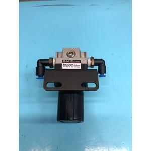 SMC AR2000, Régulateur d'air avec manomètre, 166972 - Équipement et pièces semi-conductrices de renommée mondiale à la fois fiables et durables - Product Image 2