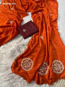 Colección Premium de Sarees y Conjuntos de Blusa de Seda Suave con Bordado Zardozi y Khatli para Festivales, Compra en Línea en India a Precio de Mayoreo - Product Image 3