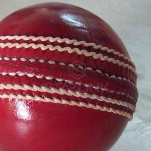 Personaliza tu propia pelota de cricket con logotipo, al por mayor, la pelota de cricket profesional ligera más vendida. - Product Image 5