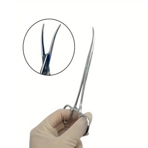 Pinces chirurgicales hémostatiques vasculaires en acier inoxydable, clips chirurgicaux droits et coudés, grandes et petites pinces moustiques, classe I, manuelles - Product Image 3