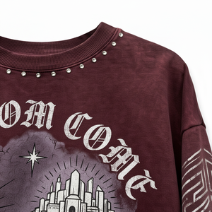 เสื้อยืดแขนยาว Kingdom Come Gothic ทรงโอเวอร์ไซส์สำหรับผู้ชาย ลายกราฟิกพร้อมลายเรขาคณิตพิมพ์ด้านหน้า ดีไซน์คอกลม - Product Image 3