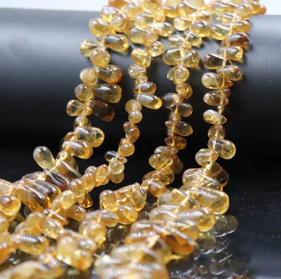 เช่นเดียวกับภาพ