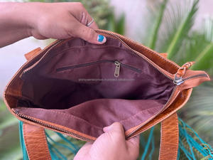 Bolso de mano con flecos turquesa de cuero de vaca personalizado bolso bohemio occidental bolso de hombro de mujer de cuero genuino de alta calidad - Product Image 6