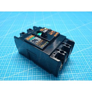 Interruptor Diferencial Fuji EG53B 15A Usado Como Está, Piezas de Equipos Semiconductores de Época - Product Image 5