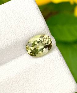 พลอยเบริลสีทองธรรมชาติทรงรีจากแอฟริกา หินเบริลสีเหลืองสำหรับเครื่องประดับชั้นดี - Product Image 6