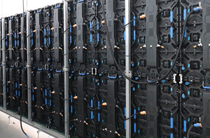 Schermo LED HD per Esterni Noleggio Schermo LED P2 per Concerti Sfondo Palco Video Wall Cartellone Pubblicitario 3D - Product Image 4