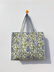 Bolso Tote de Algodón Blanco de Diseño con Bordado Floral Azul, Estilo Bohemio, Abierto por Arriba, para Mujer, para Todas las Temporadas - Product Image 1