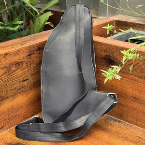 Bolso de hombro de cuero de piel de vaca de nuevo diseñador, bolso de viaje de tendencia elegante, pelo elegante en piel oculta, cinturón de dinero fácil de llevar - Product Image 5