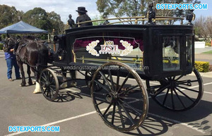 Carruaje de Caballos Blanco Vintage en Venta, Carruaje Moderno de Acero Portátil para Eventos de Boda - Product Image 5