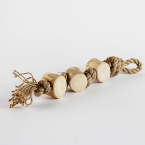 Jouet à mâcher en bois de café pour chiens avec 3 nœuds, favorise la santé dentaire et le soulagement du stress, jouet durable et écologique fabriqué au Vietnam - Product Image 4