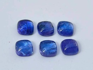 Tanzanita Natural en Forma de Cojín, Gema Cabujón para Joyería, Color Azul Violeta Intenso, Perfecta para Joyería de Lujo Exclusiva - Product Image 1