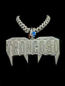 Pendentif Lettre Personnalisé Hip Hop Plaqué Or 18K avec Moissanite, Breloque Nom, Clarté VVS, Collier Rond Brillant pour Hommes et Femmes - Product Image 1