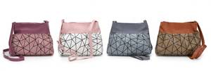 Sac à main en cuir PU de qualité supérieure pour femme, avec bandoulière confortable pour un usage quotidien, disponible à la vente - Product Image 2
